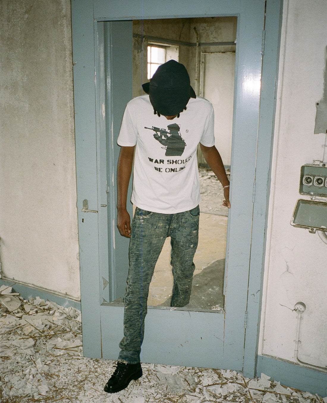 Lookbook Capsule 001